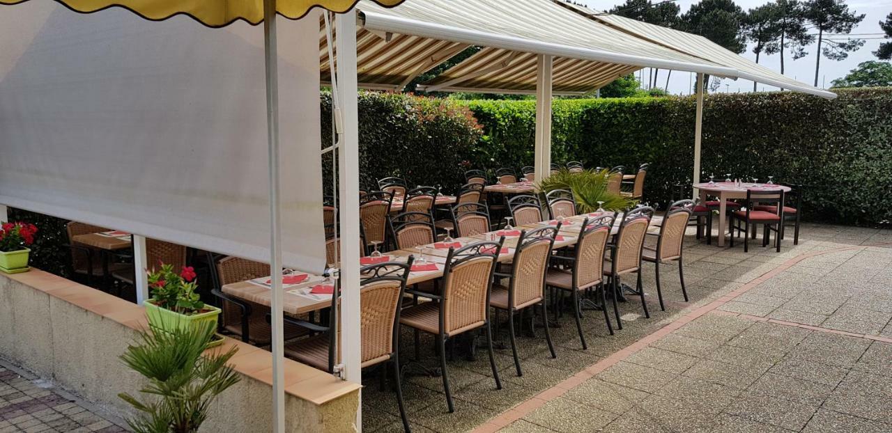 Logis Hotel Horus Restaurant Les Bruyeres Toulenne Exterior foto