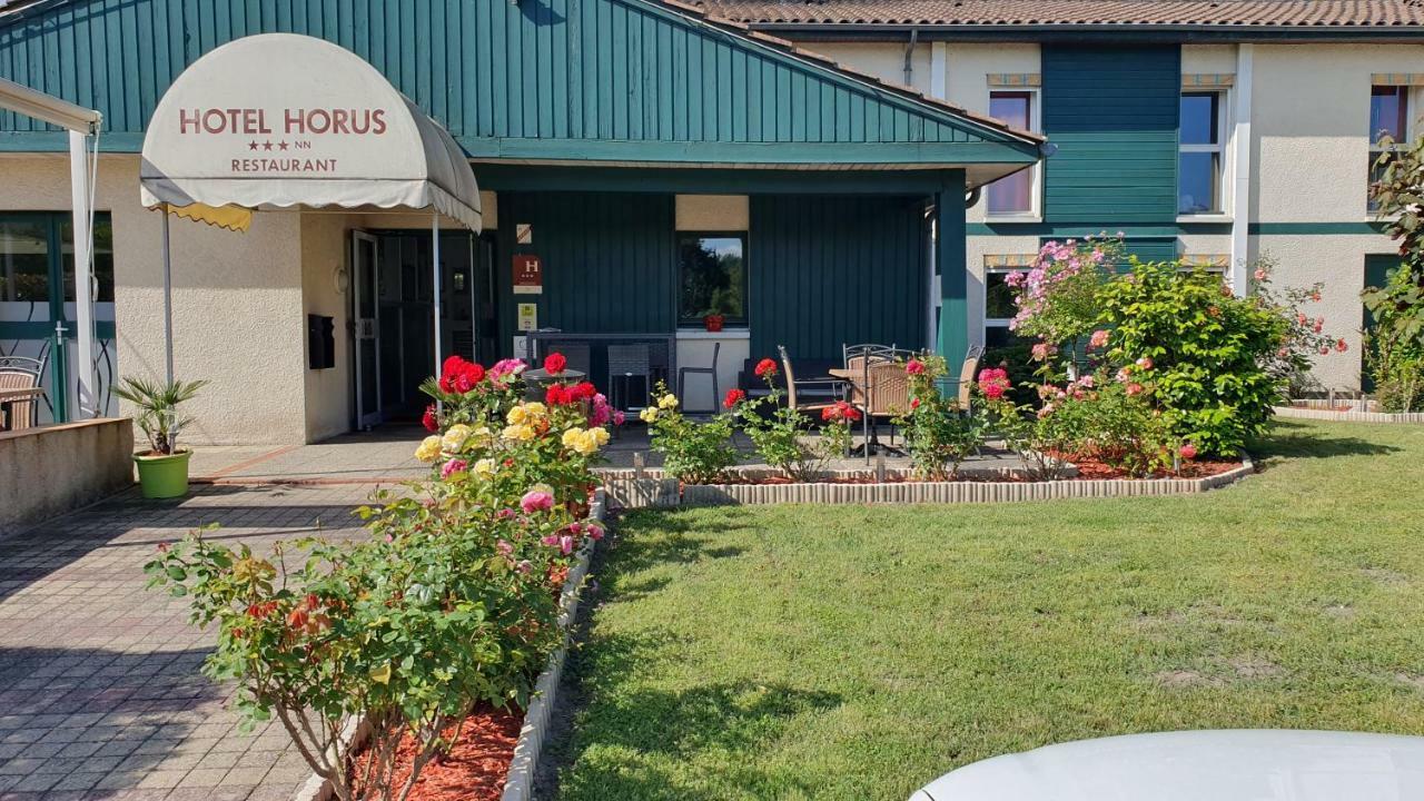 Logis Hotel Horus Restaurant Les Bruyeres Toulenne Exterior foto